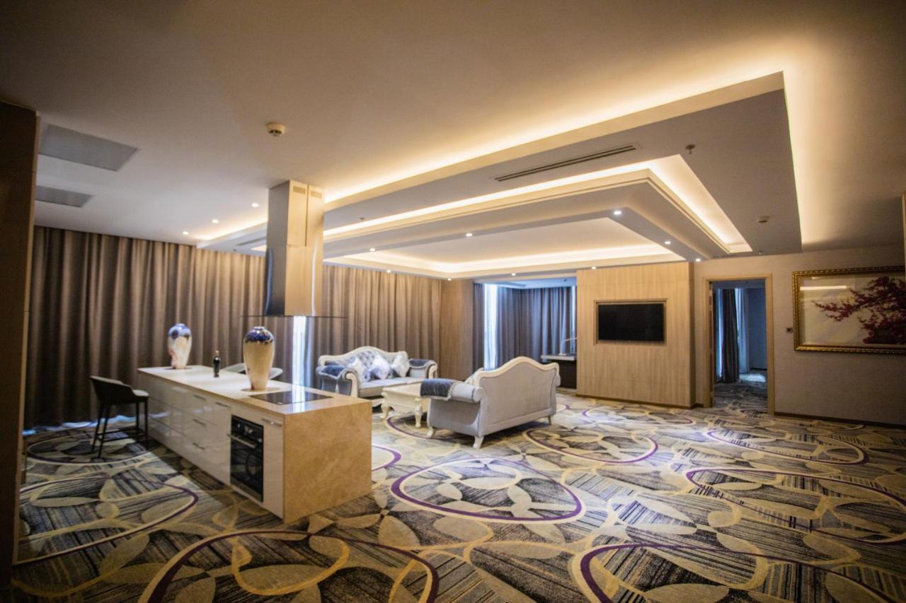 The Mira Central Park Hotel Bien Hoa Exterior photo