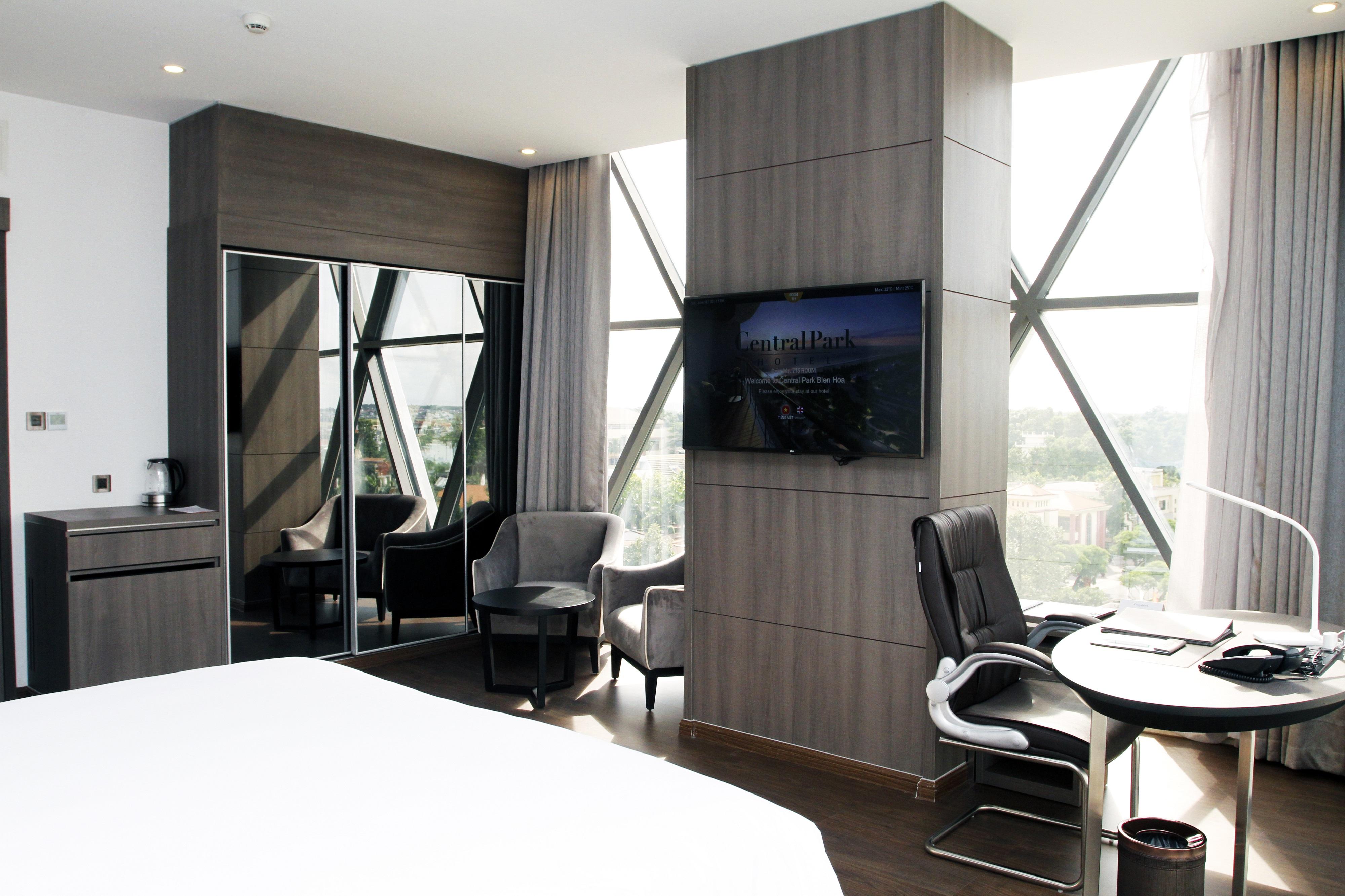 The Mira Central Park Hotel Bien Hoa Exterior photo
